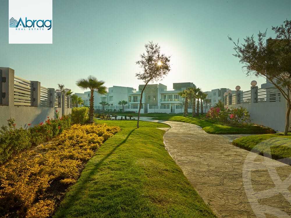 https://aqarmap.com.eg/en/listing/4144875-for-sale-cairo-6th-of-october-compounds-cleopatra-square