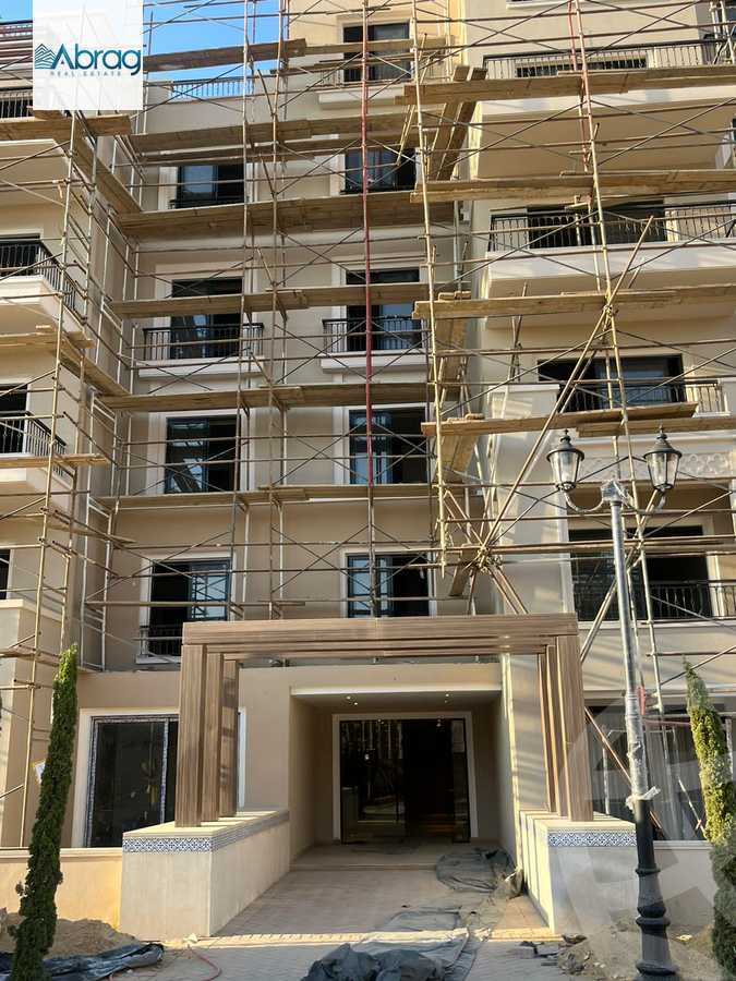 https://aqarmap.com.eg/en/listing/4160110-for-sale-cairo-el-sheikh-zayed-city-compounds-kmbwnd-fyldj-wyst-dr-llttwyr