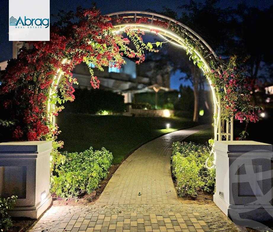 https://aqarmap.com.eg/ar/listing/4344208-for-sale-cairo-6th-of-october-compounds-mountain-view-october-park