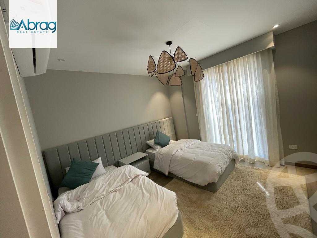 https://aqarmap.com.eg/ar/listing/4773362-for-sale-cairo-el-sheikh-zayed-city-compounds-kmbwnd-fyldj-wyst-dr-llttwyr