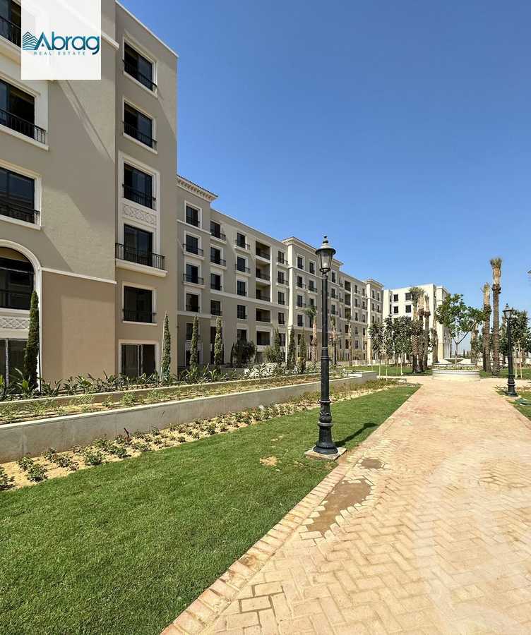 https://aqarmap.com.eg/en/listing/4867732-for-sale-cairo-el-sheikh-zayed-city-compounds-kmbwnd-fyldj-wyst-dr-llttwyr