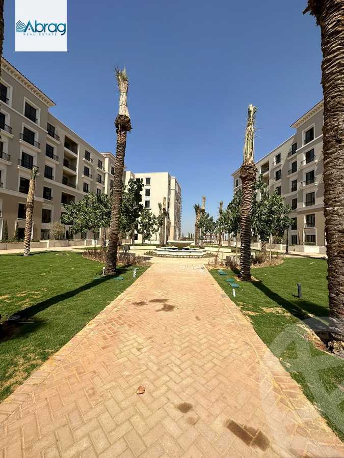 https://aqarmap.com.eg/ar/listing/4973840-for-sale-cairo-el-sheikh-zayed-city-compounds-kmbwnd-fyldj-wyst-dr-llttwyr