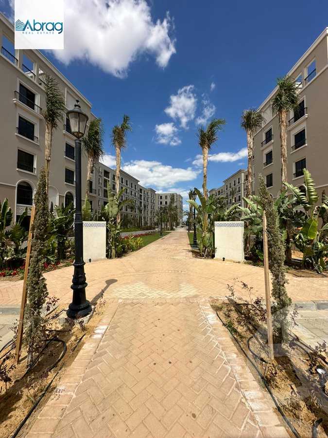 https://aqarmap.com.eg/ar/listing/5280709-for-sale-cairo-el-sheikh-zayed-city-compounds-kmbwnd-fyldj-wyst-dr-llttwyr