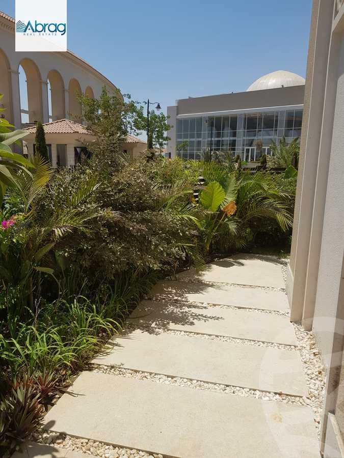 https://aqarmap.com.eg/ar/listing/5280709-for-sale-cairo-el-sheikh-zayed-city-compounds-kmbwnd-fyldj-wyst-dr-llttwyr