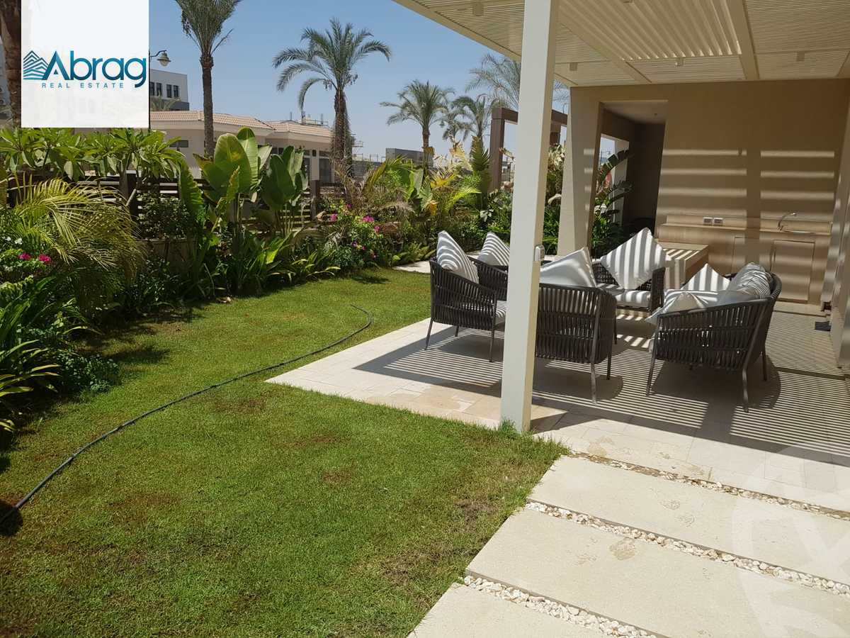 https://aqarmap.com.eg/ar/listing/5280709-for-sale-cairo-el-sheikh-zayed-city-compounds-kmbwnd-fyldj-wyst-dr-llttwyr