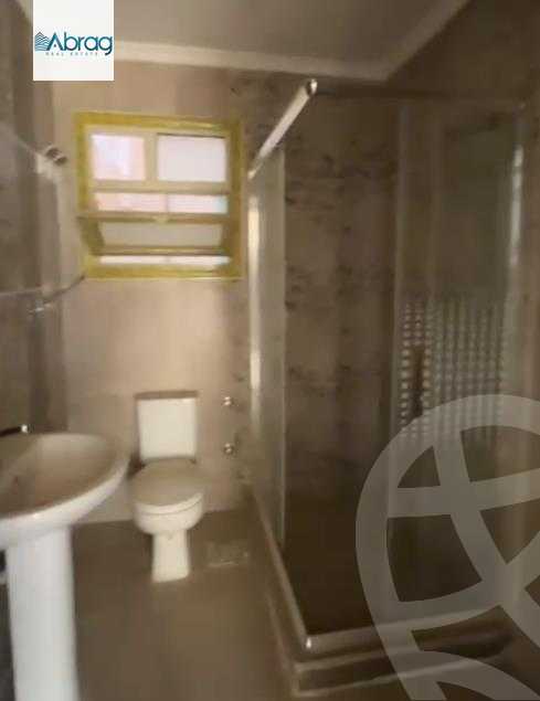 https://aqarmap.com.eg/en/listing/5312835-for-sale-cairo-el-sheikh-zayed-city-lshykh-zyd-ljdyd-west-view-residence-hdp