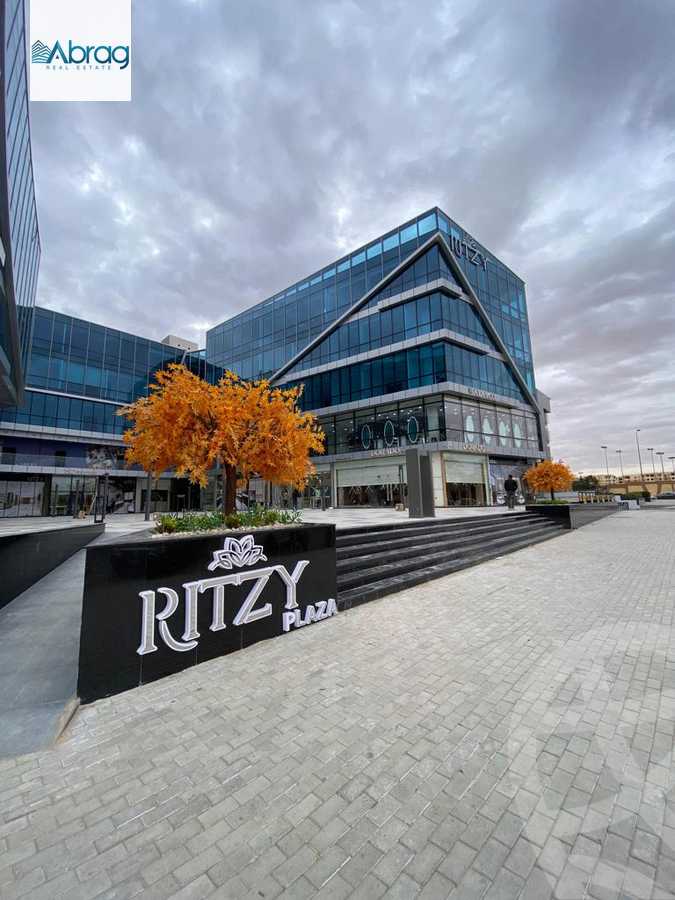 https://aqarmap.com.eg/en/listing/5329780-for-sale-cairo-el-sheikh-zayed-city-compounds-rytzy-blz-mwl-tybh-llstthmr-l-qry