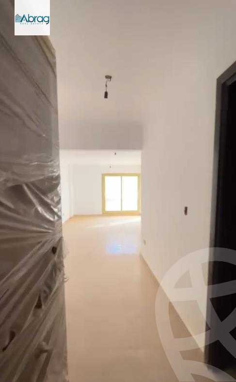 https://aqarmap.com.eg/en/listing/5340472-for-sale-cairo-el-sheikh-zayed-city-lshykh-zyd-ljdyd-west-view-residence-hdp