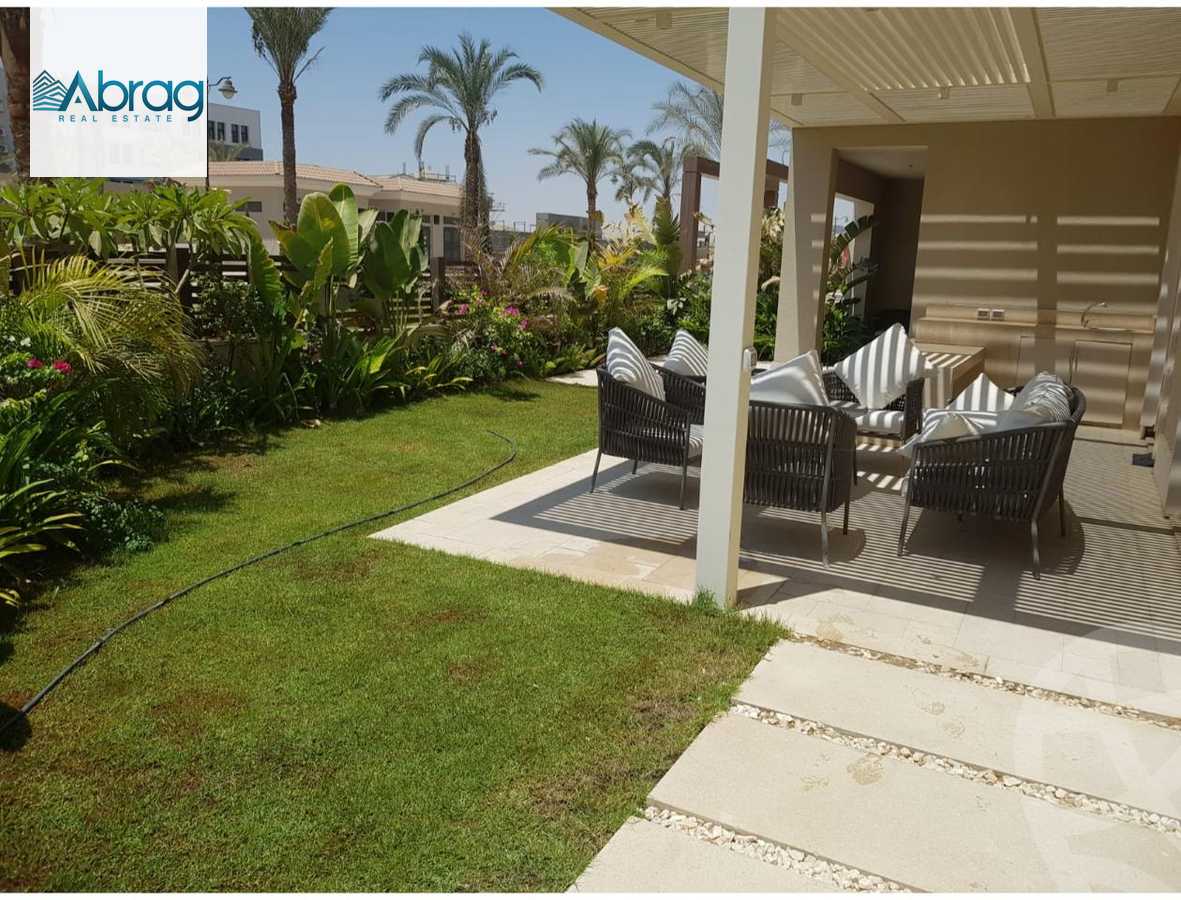 https://aqarmap.com.eg/en/listing/5389925-for-sale-cairo-el-sheikh-zayed-city-compounds-kmbwnd-fyldj-wyst-dr-llttwyr