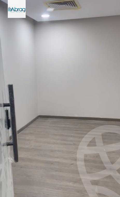 https://aqarmap.com.eg/en/listing/5513639-for-sale-cairo-el-sheikh-zayed-city-compounds-tryfywm-zyd-nm-llttwyr