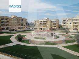 https://aqarmap.com.eg/ar/listing/5597647-for-sale-cairo-el-sheikh-zayed-city-compounds-el-khamayel