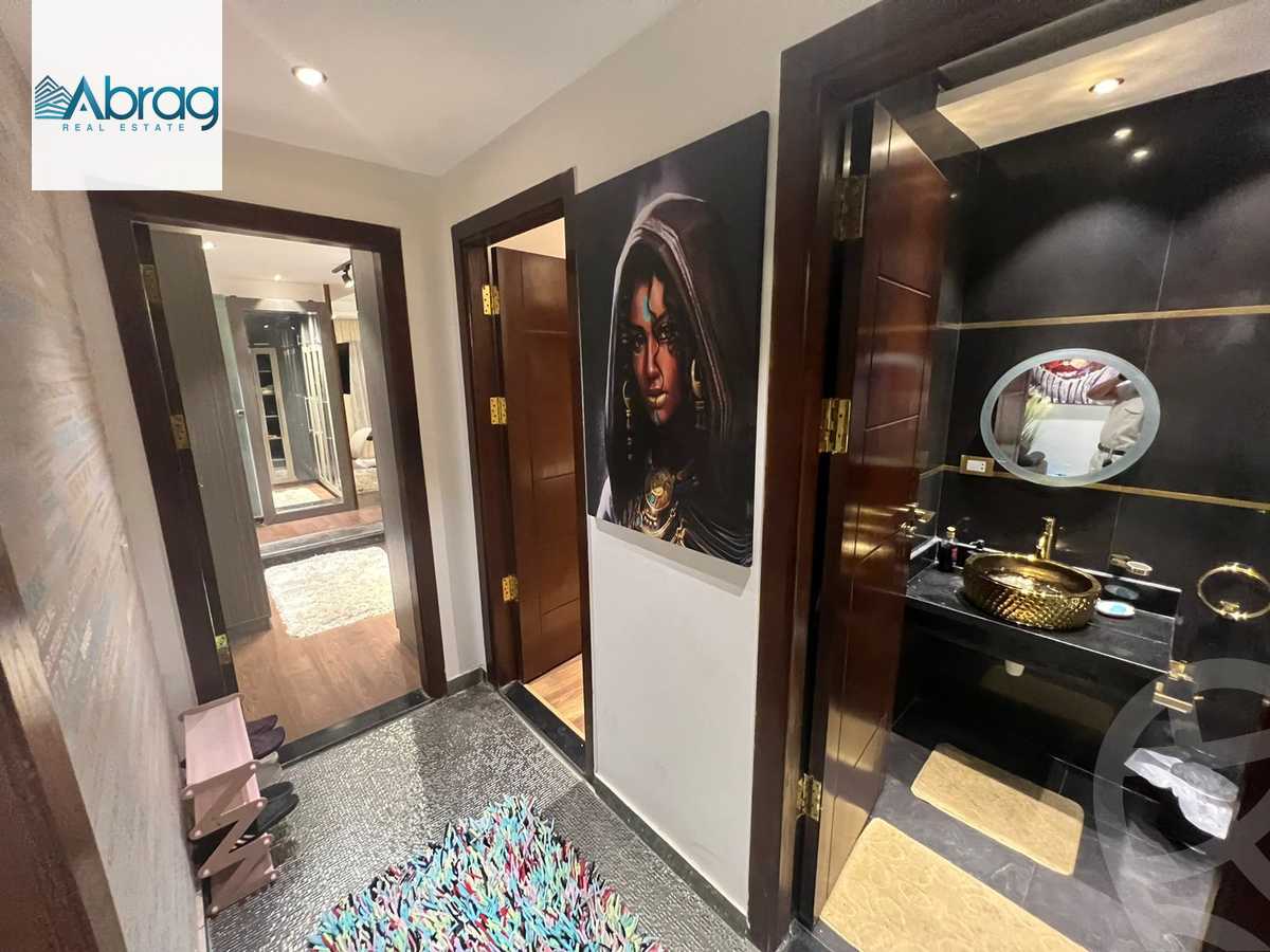 https://aqarmap.com.eg/en/listing/5600191-for-sale-cairo-el-sheikh-zayed-city-compounds-kmbwnd-ljwmn