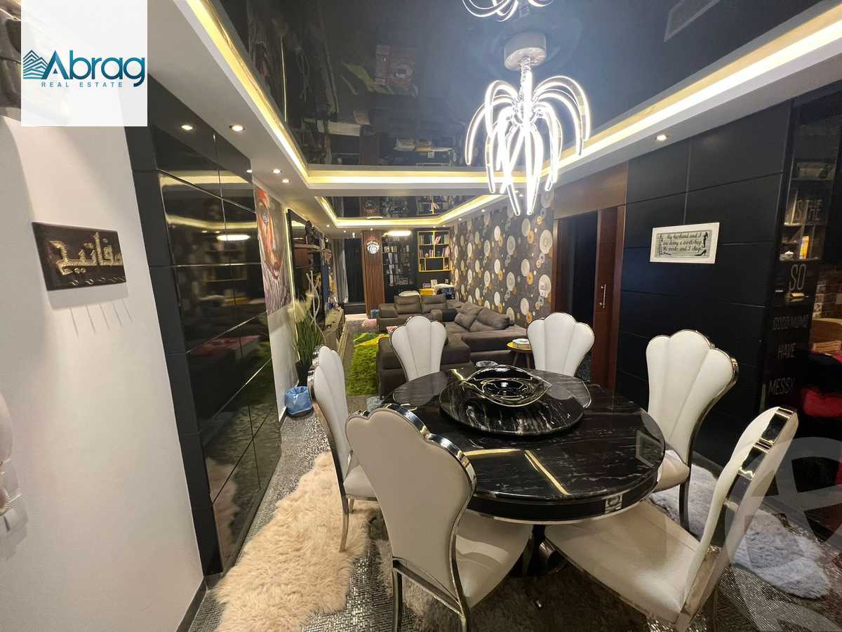 https://aqarmap.com.eg/en/listing/5600191-for-sale-cairo-el-sheikh-zayed-city-compounds-kmbwnd-ljwmn