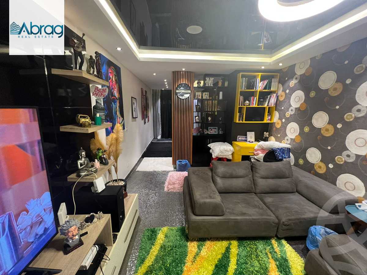 https://aqarmap.com.eg/en/listing/5600191-for-sale-cairo-el-sheikh-zayed-city-compounds-kmbwnd-ljwmn