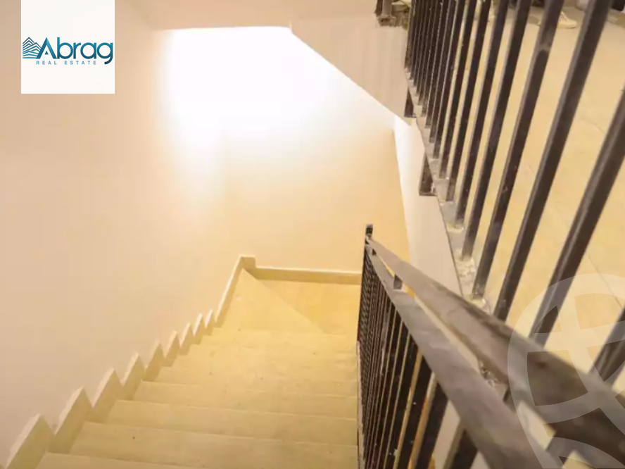 https://aqarmap.com.eg/ar/listing/5596263-for-sale-cairo-new-administrative-capital-r8-tj-msr