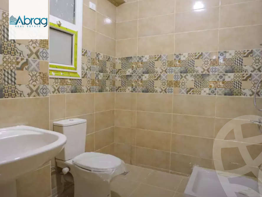 https://aqarmap.com.eg/ar/listing/5596263-for-sale-cairo-new-administrative-capital-r8-tj-msr