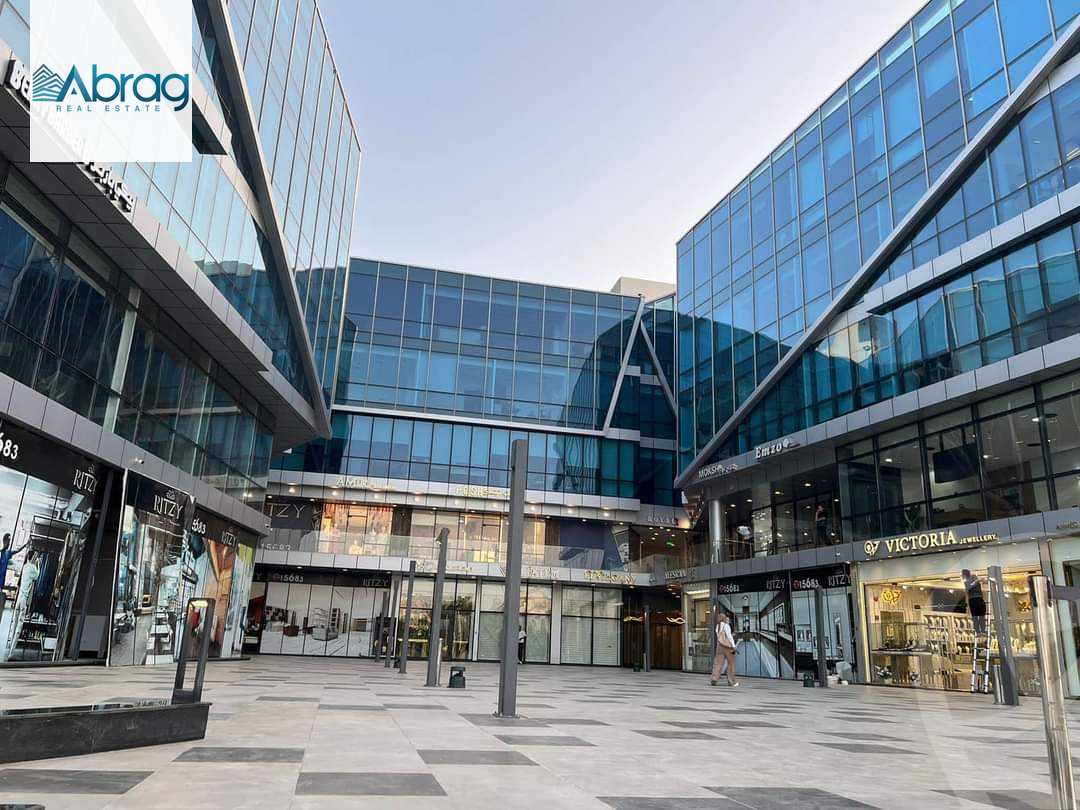 https://aqarmap.com.eg/ar/listing/5684395-for-sale-cairo-el-sheikh-zayed-city-compounds-rytzy-blz-mwl-tybh-llstthmr-l-qry