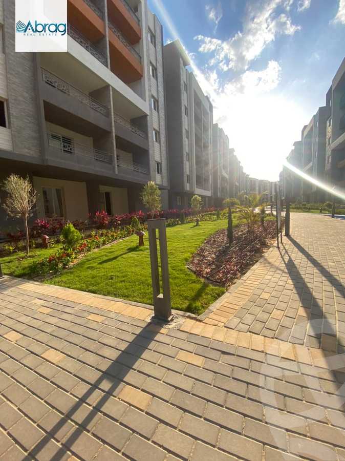 https://aqarmap.com.eg/en/listing/5759454-for-sale-cairo-6th-of-october-hadaeq-october-kmbwnd-fy-hdyq-ktwbr-rock-eden-compound-el-batal-group