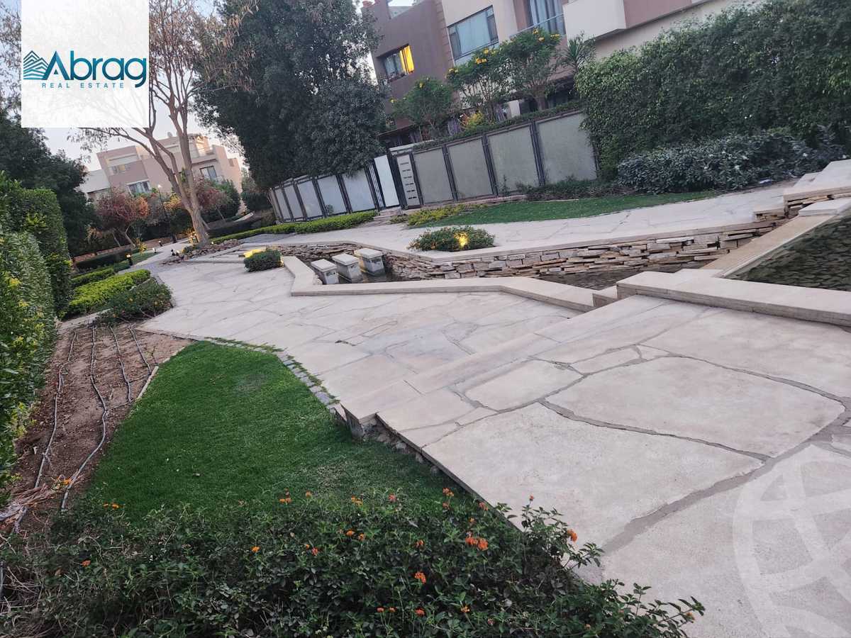 https://aqarmap.com.eg/en/listing/5819572-for-sale-cairo-el-sheikh-zayed-city-compounds-kmbwnd-ljry-swdyk