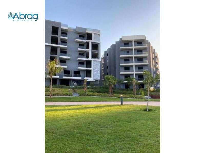 https://aqarmap.com.eg/en/listing/5873302-for-sale-cairo-6th-of-october-hadaeq-october-kmbwnd-fy-hdyq-ktwbr-sun-capital