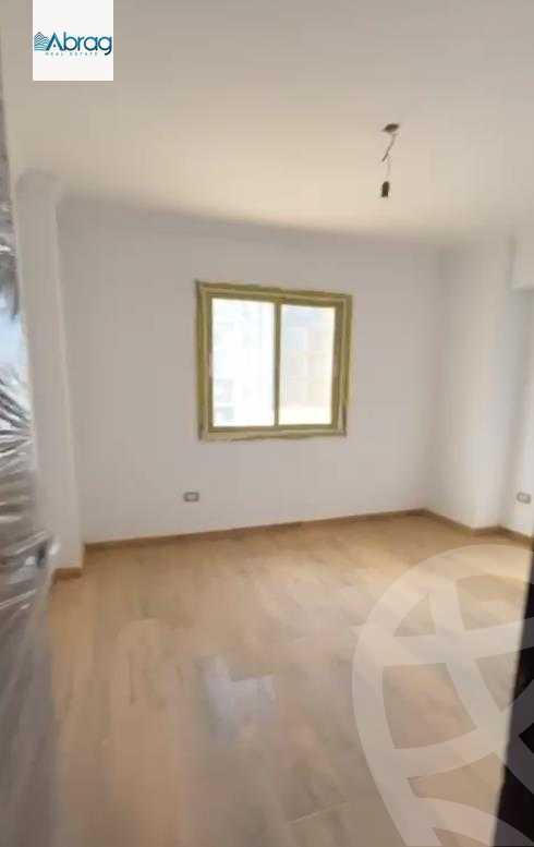 https://aqarmap.com.eg/en/listing/5909535-for-sale-cairo-el-sheikh-zayed-city-lshykh-zyd-ljdyd-west-view-residence-hdp
