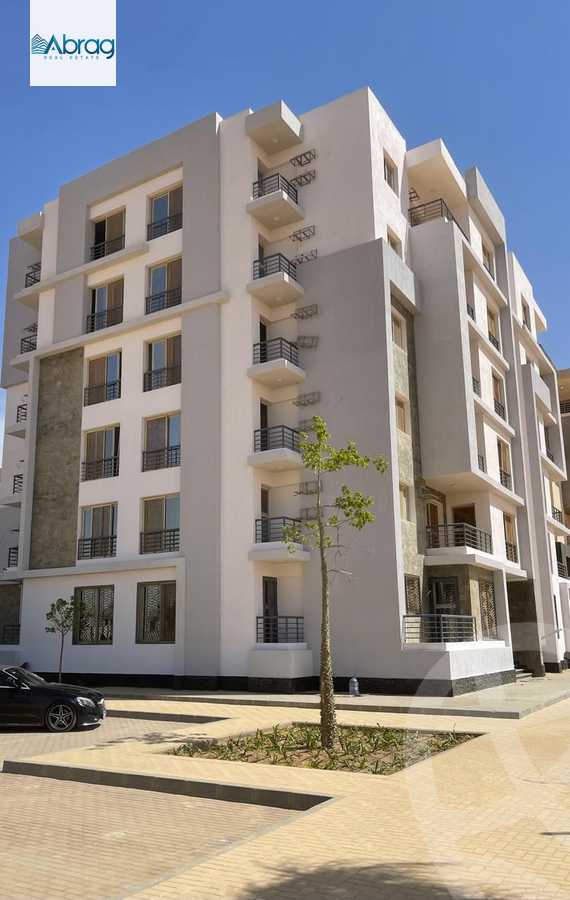 https://aqarmap.com.eg/en/listing/5932122-for-sale-cairo-el-sheikh-zayed-city-lshykh-zyd-ljdyd-west-view-residence-hdp