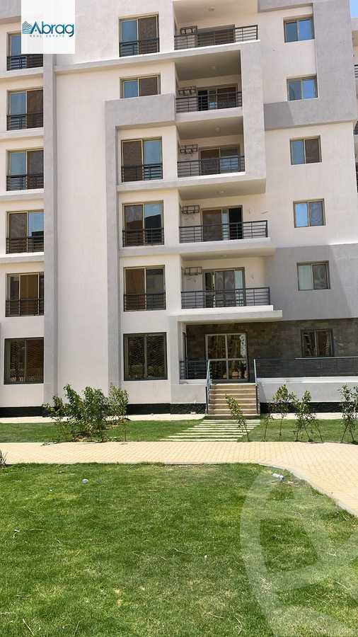 https://aqarmap.com.eg/en/listing/5932122-for-sale-cairo-el-sheikh-zayed-city-lshykh-zyd-ljdyd-west-view-residence-hdp