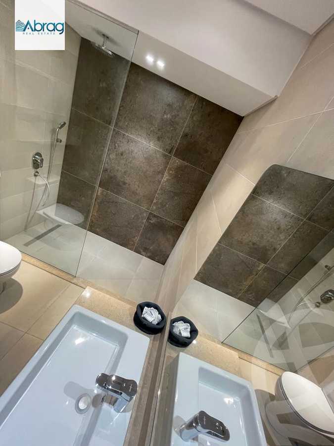 https://aqarmap.com.eg/en/listing/5939967-for-sale-cairo-el-sheikh-zayed-city-compounds-kmbwnd-fyldj-wyst-dr-llttwyr