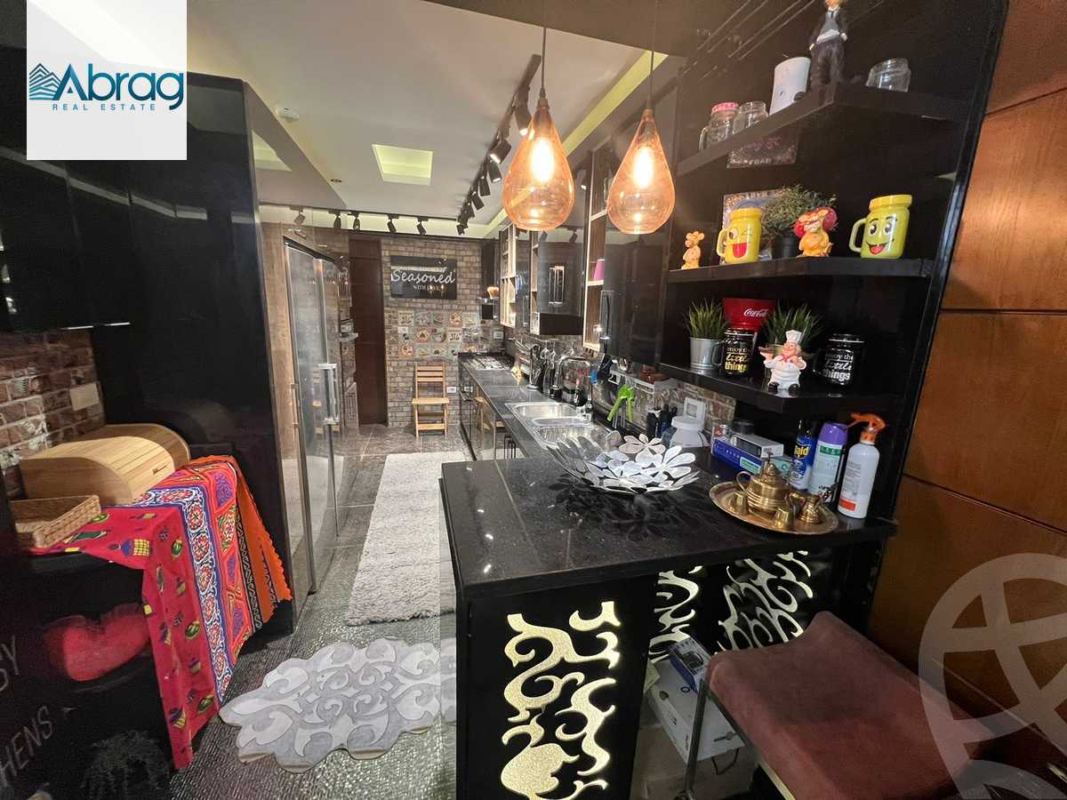 https://aqarmap.com.eg/ar/listing/5967114-for-sale-cairo-el-sheikh-zayed-city-compounds-kmbwnd-ljwmn