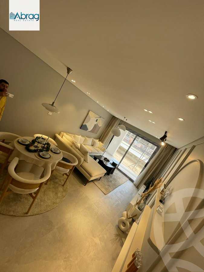 https://aqarmap.com.eg/en/listing/5967668-for-sale-cairo-el-sheikh-zayed-city-compounds-kmbwnd-fyldj-wyst-dr-llttwyr