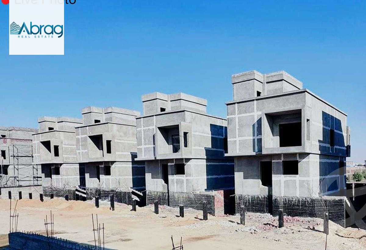 https://aqarmap.com.eg/ar/listing/5977020-for-sale-cairo-el-sheikh-zayed-city-lshykh-zyd-ljdyd-zayed-greens-2-compound-location-development