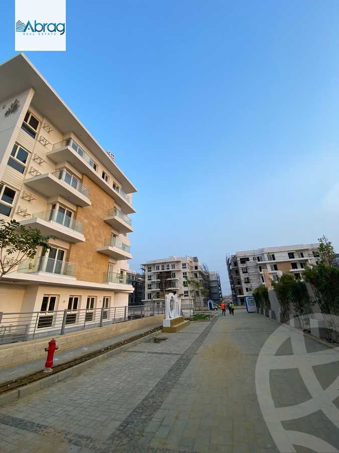 https://aqarmap.com.eg/ar/listing/6060640-for-sale-cairo-6th-of-october-compounds-mountain-view-icity-october-lagoon-beach-park-mountain-view-icity