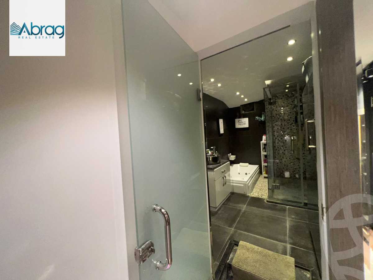 https://aqarmap.com.eg/en/listing/6062111-for-sale-cairo-el-sheikh-zayed-city-compounds-kmbwnd-ljwmn