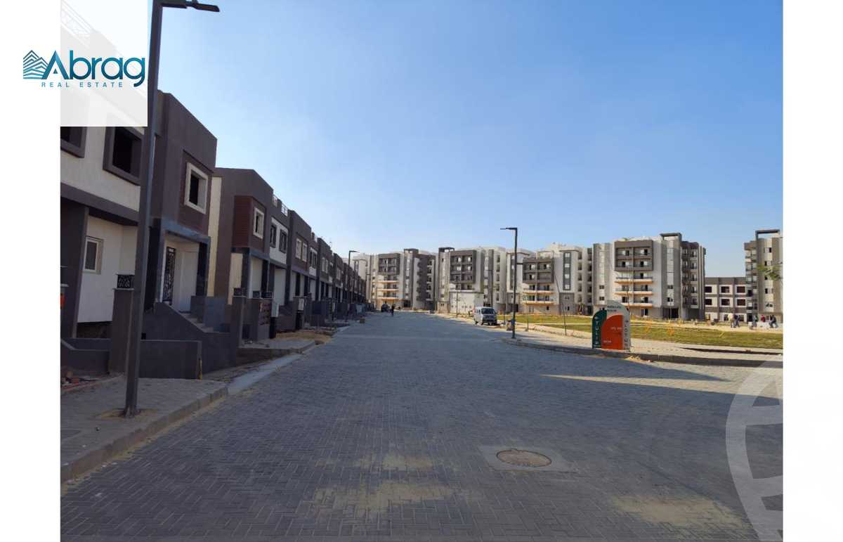 https://aqarmap.com.eg/en/listing/6110413-for-sale-cairo-6th-of-october-hadaeq-october-kmbwnd-fy-hdyq-ktwbr-rock-eden-compound
