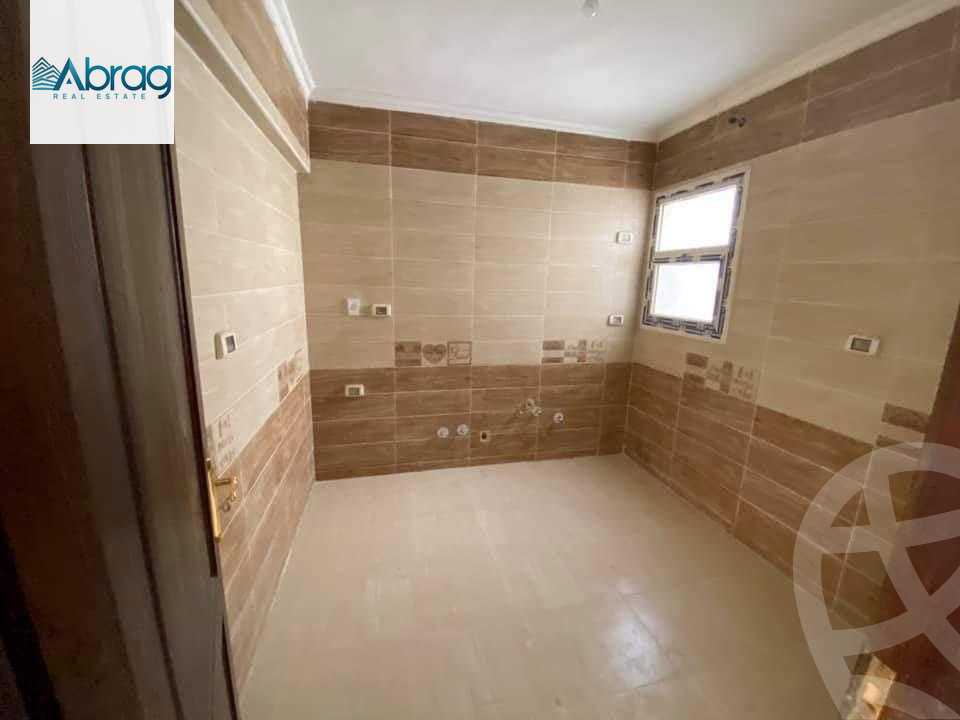 https://aqarmap.com.eg/en/listing/6189950-for-sale-cairo-6th-of-october-compounds-jn-ktwbr