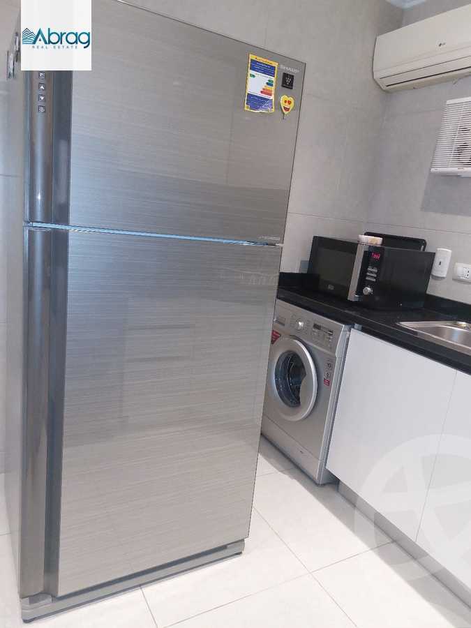 https://aqarmap.com.eg/en/listing/6305991-for-sale-cairo-el-sheikh-zayed-city-compounds-el-khamayel