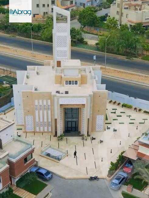 https://aqarmap.com.eg/ar/listing/6309935-for-sale-cairo-new-cairo-compounds-azzar