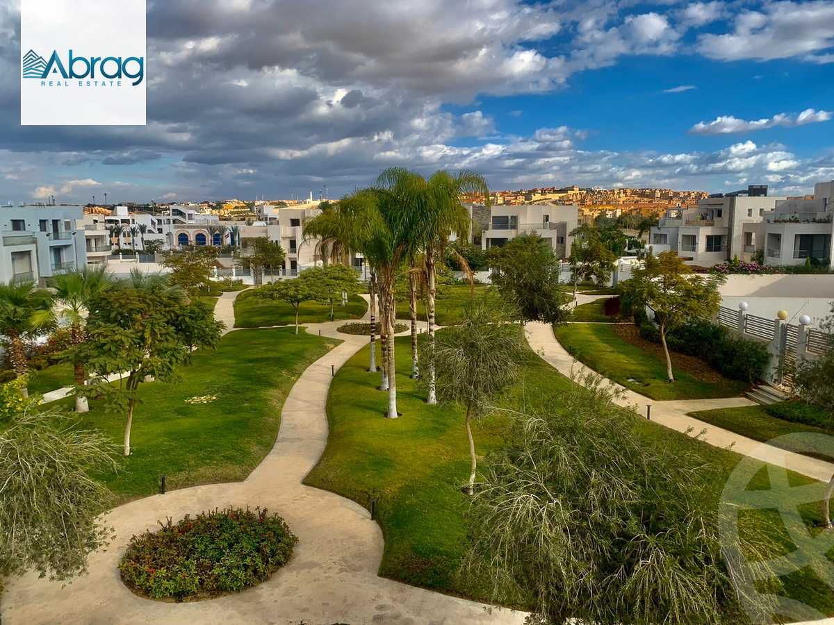 https://aqarmap.com.eg/en/listing/6328795-for-sale-cairo-6th-of-october-compounds-cleopatra-square