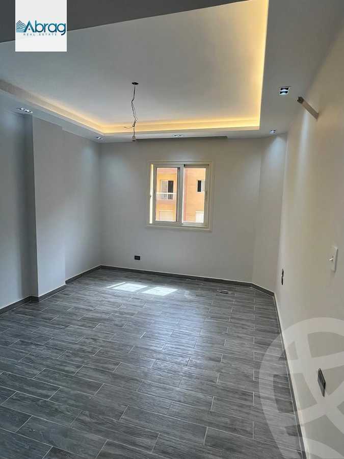 https://aqarmap.com.eg/en/listing/6363853-for-sale-cairo-6th-of-october-hadaeq-october-kmbwnd-fy-hdyq-ktwbr-ashgar-city
