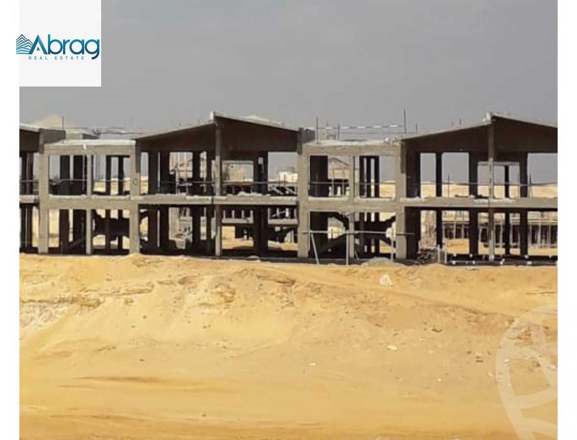 https://aqarmap.com.eg/en/listing/6536114-for-sale-cairo-el-sheikh-zayed-city-compounds-kmbwnd-fyldj-wyst-dr-llttwyr