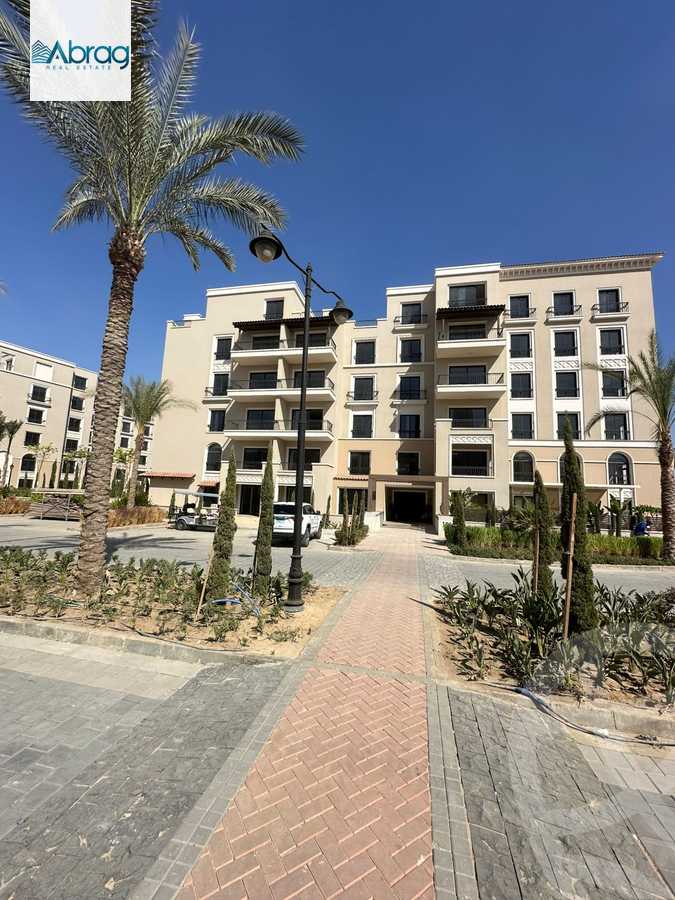 https://aqarmap.com.eg/ar/listing/6553765-for-sale-cairo-el-sheikh-zayed-city-compounds-kmbwnd-fyldj-wyst-dr-llttwyr