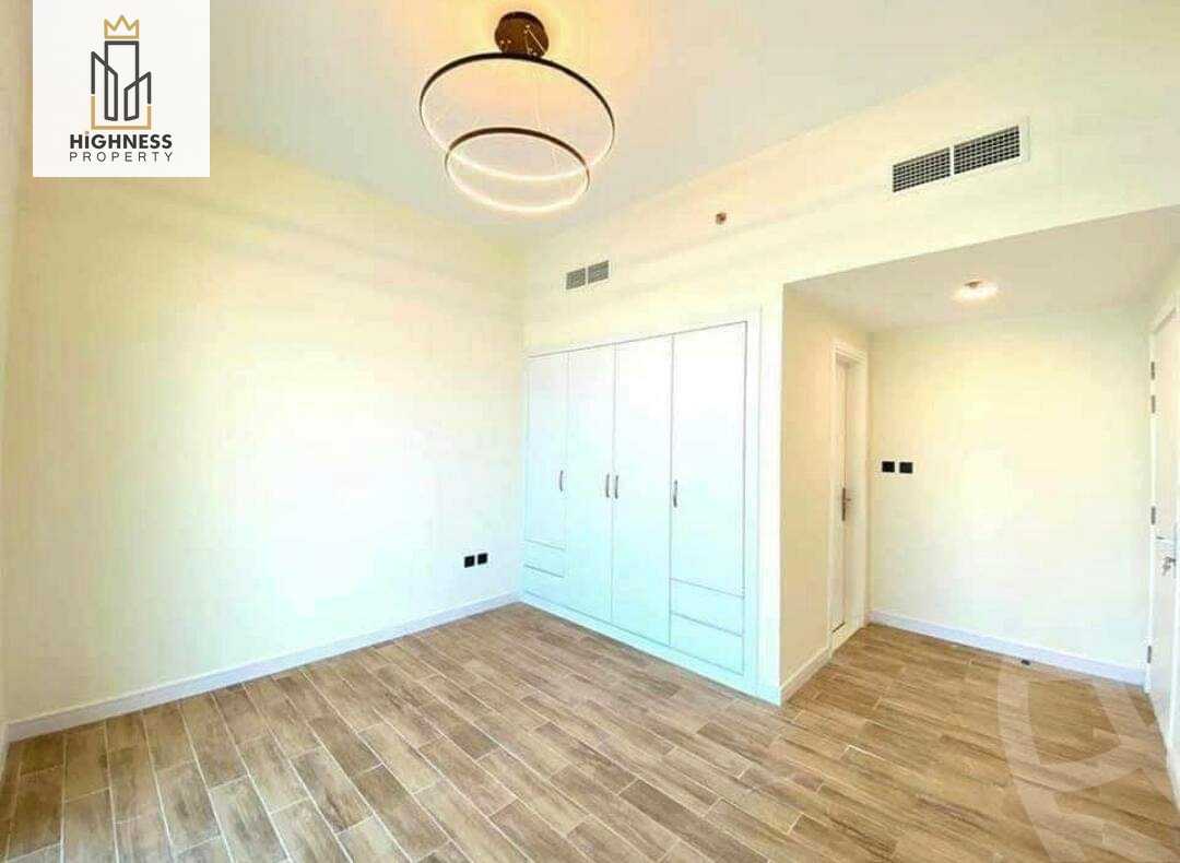 https://aqarmap.com.eg/ar/listing/4117713-for-sale-cairo-new-cairo-lmstqbl-syty-compounds-kmbwnd-mwnty-nbwlywny-rybwrtj-l-qry