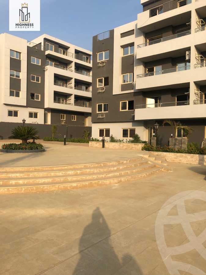https://aqarmap.com.eg/en/listing/4187630-for-sale-cairo-obour-fifth-neighborhood-ayman-el-mofti-st
