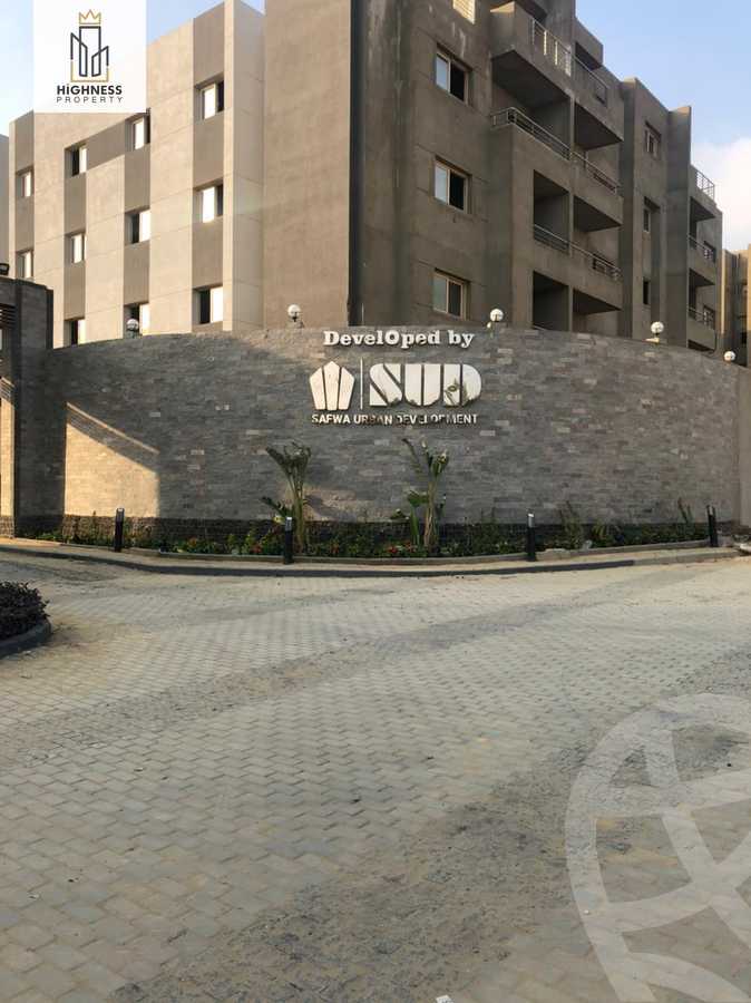 https://aqarmap.com.eg/en/listing/4187630-for-sale-cairo-obour-fifth-neighborhood-ayman-el-mofti-st