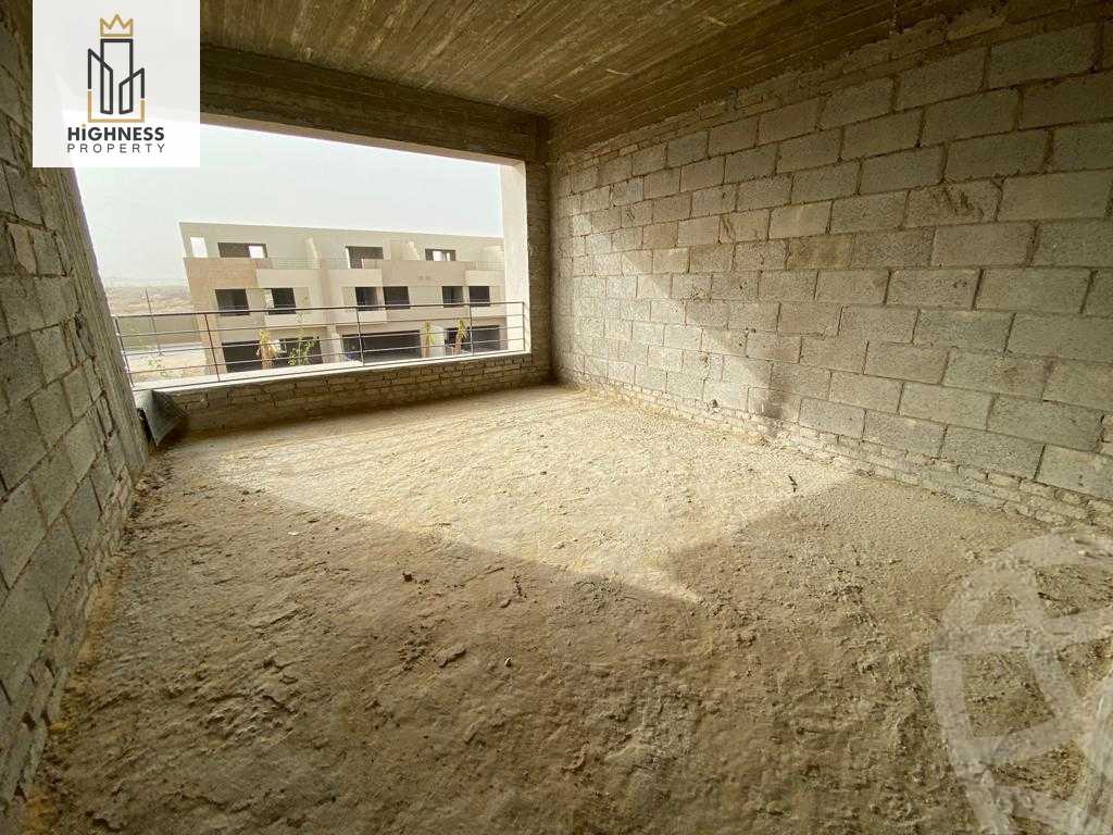 https://aqarmap.com.eg/en/listing/4330866-for-sale-cairo-6th-of-october-compound-the-crown