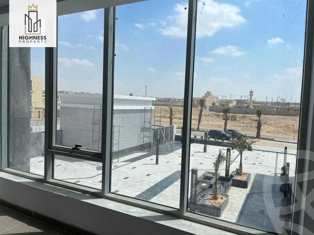 https://aqarmap.com.eg/en/listing/4365246-for-rent-cairo-new-cairo-compounds-jwr-kwmyrshyl-kwmblks-makeplace