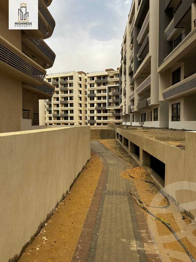 https://aqarmap.com.eg/en/listing/4861563-for-sale-cairo-new-administrative-capital-r7-bwrdwwk