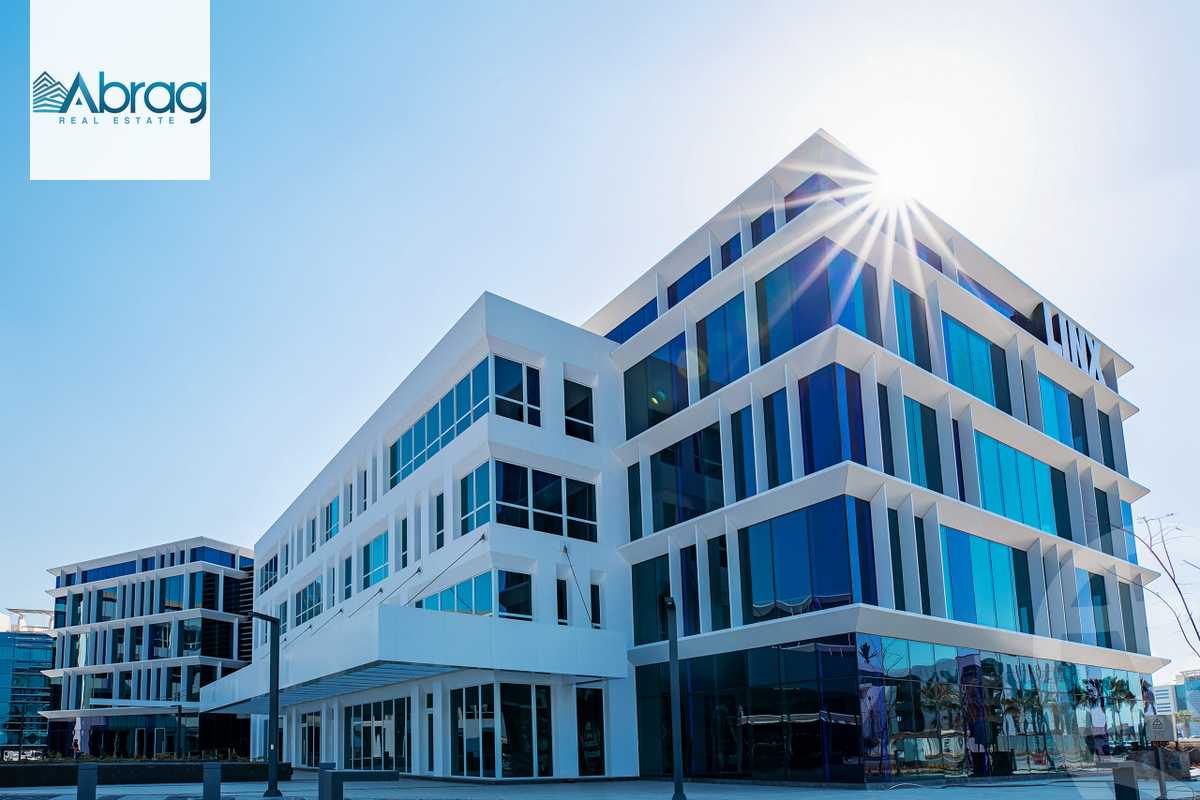 https://aqarmap.com.eg/en/listing/4067595-for-rent-cairo-6th-of-october-compounds-linx