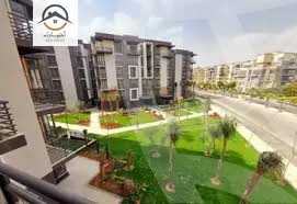 https://aqarmap.com.eg/ar/listing/4345310-for-sale-cairo-mdynty-eighth-zone-buildings-madinaty-b-8