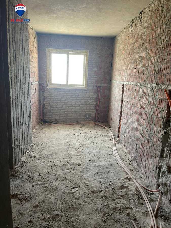 https://aqarmap.com.eg/en/listing/4188019-for-sale-cairo-el-maadi-compound-tijan